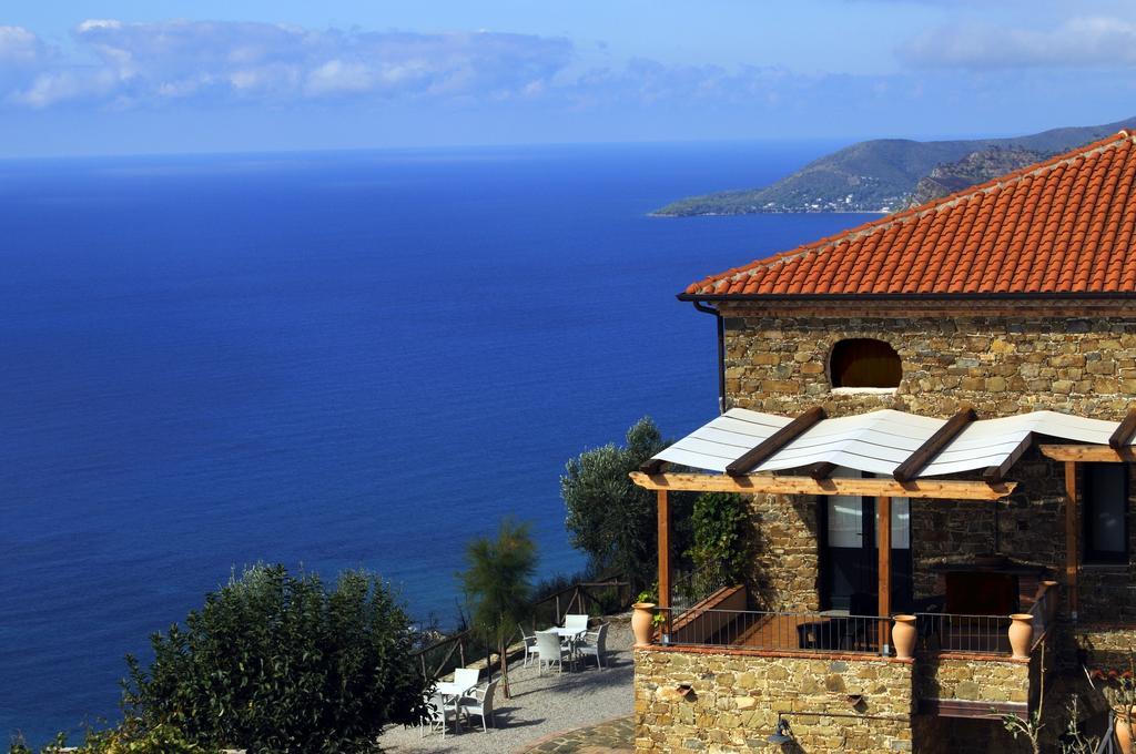 Gasthaus Casale Santa Rosalia San Mauro Cilento Exterior foto